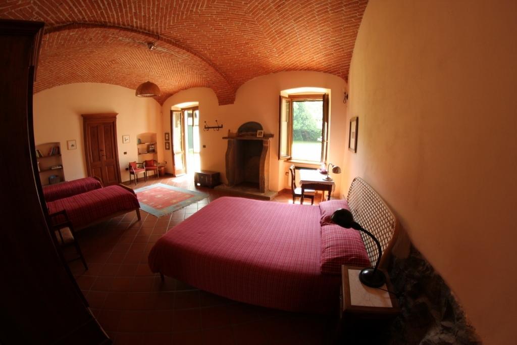 B&B Cascina Moncrava อีเฟรอา ภายนอก รูปภาพ
