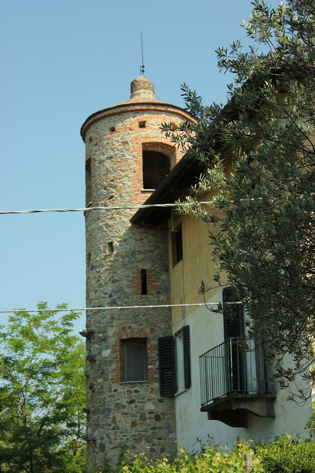 B&B Cascina Moncrava อีเฟรอา ภายนอก รูปภาพ