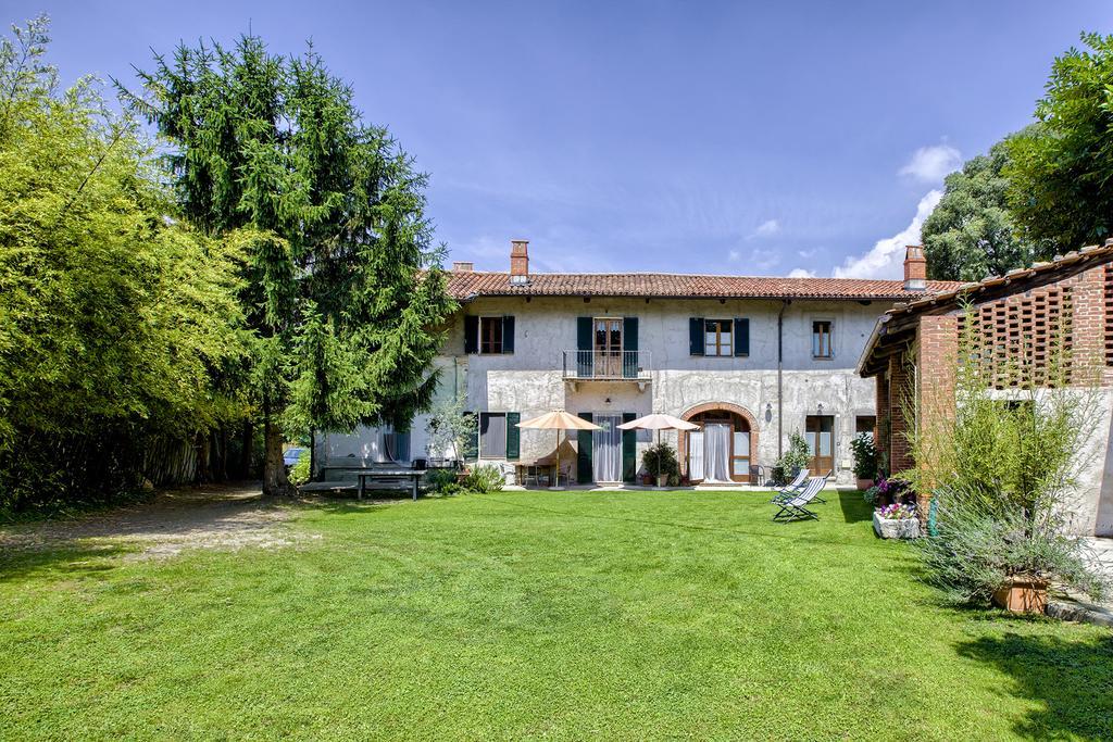 B&B Cascina Moncrava อีเฟรอา ภายนอก รูปภาพ
