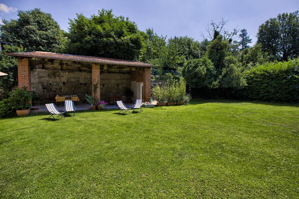 B&B Cascina Moncrava อีเฟรอา ภายนอก รูปภาพ
